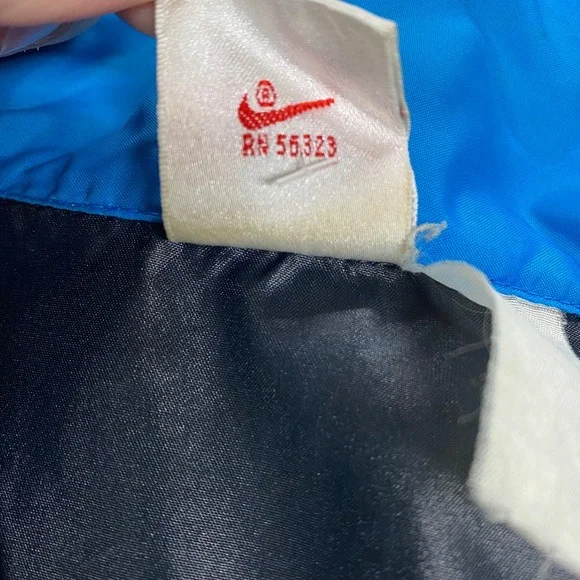 Vintage Nike Windbreaker Mens XL Black Blue Teal Half Zip Anorak RN 56323 - Picture 5 of 8